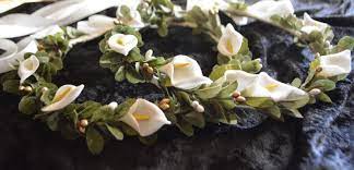 Greek Stefana Greek Wedding Crowns Calla Lily Stefana Orthodox Wedding Crowns Grecian Crowns Ivory Flowe Greek Wedding Greek Wedding Candles Wedding Crown