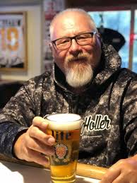 Wayne (Hoot) Dale Enright, 68