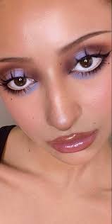 Tara Dukes's Instagram, Twitter & Facebook