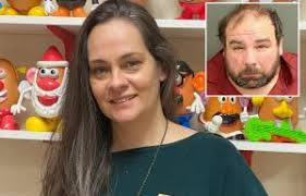 Ready for winter' shoppers scramble to B&M as teddy fleece bedding is  slashed to £10 & Christmas PJ's are just 10p