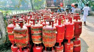 Indane Customers Can Now Book Lpg Cylinders Through Whatsapp Check Process Here City News India