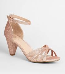 Rose gold shoes are ideal for valentine's day. Ù…Ø´Ø§Ø±ÙƒØ© ØºÙ„Ø§Ù Ø¹Ø§Ø¯ÙŠ Ø§Ù„ØªÙˆØªØ± Girls Rose Gold Shoes Ibethecool Com