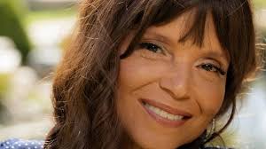 Midtown Shop Holds Shopping and Health Fete