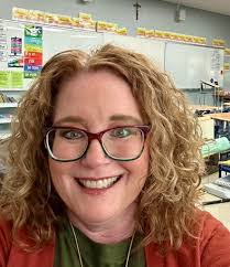 Janet Tuttle's Instagram, Twitter & Facebook