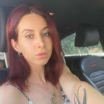 Danielle Dinatale's Instagram, Twitter & Facebook