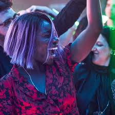 Arabella (michaela coel, black earth rising and chewing gum) is a writer struggling to work on her it's all about me: I May Destroy You Episode 3 Recap Don T Forget The Sea