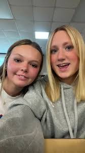 Greer Jones's Instagram, Twitter & Facebook