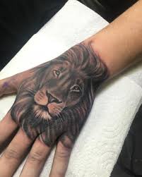 Top 55 Best Hand Tattoos Ideen Hand Tattoo Hand Tattoo Manner Hand Tatowierung Page 40 Lion Hand Tattoo Hand Tattoos Lion Hand Tattoo Men