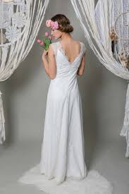 Mona berg ~ maßgeschneiderte brautkleider im atelier ~ von romantik bis boho. Die Braumoden Kollektion 2018 Von Mona Berg Brautkleider Hochzeitstrends Farben