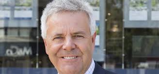 Dacres Recruits High Profile Estate Agent Tim Waring