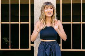 Full sized photo of jennette mccurdy & ariana grande: Who Leaked Jennette Mccurdy Nude Pictures Jennette Mccurdy Accuses Andre Drummond Of Leaking Scandalous Photos The Cinema Daily