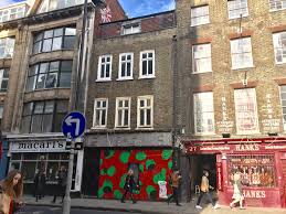 It is london's tin pan alley. Cormoran Strike On Twitter Denmark Street A Short Street Full Of Colourful Shopfronts Windows Full Of Guitars Keyboards And Every Kind Of Musical Ephemera Https T Co Cxnj7v1ilh