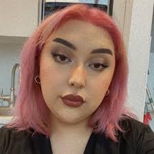 Christine Bernal (@crizzy_o) • Instagram photos and videos