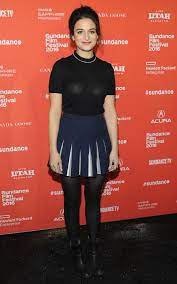 Jenny Slate Cold Weather Outfits Jenny Slate Festival Outfits