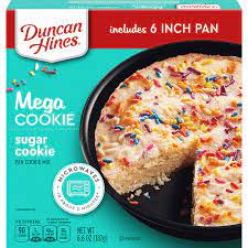 Fairly routine cake mix commerical from 1980. Amazon Com Duncan Hines Mega Cookie Sugar Pan Cookie Mix 6 6 Oz Grocery Gourmet Food