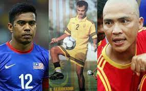 Football statistics of khairul anuar baharom including club and national team history. Shukor Adan B Rajinikandh Ajar Cara Baca Permainan Khairul Anwar Baharom Didik Semangat Tidak Mengaku Kalah