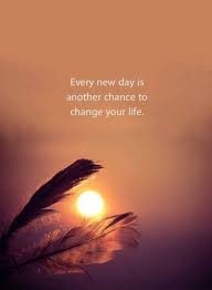 Words of wisdom from the world's wisest thinkers are timeless, though the world continues to change every day. 39 Positive Quotes For Life Which Will Brighten Up Your Day Success Life 6 Keeppositivequotes Positive Quotes For Life Positive Quotes Life Quotes