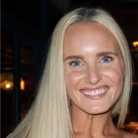 Morgan Thomson's Instagram, Twitter & Facebook