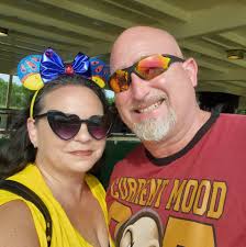 Do moms bring kids in bathroom