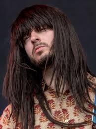 Plik:Mark Speer of Khruangbin, 2018 (cropped).jpg