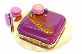Happy birthday cake for friends. 6 Birthday Cake Ideas Your Girlfriend Will Love Lovetoknow