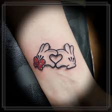 Download for free outline of mickey mouse head #2200066, download othes outline small mickey mouse tattoo for free. Micky Maus Hande Tattoo Novocom Top