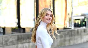 That all changed, however, when she arrived at her cousin prince harry's wedding to meghan markle in 2018. Ykvxt6wgbsn5zm