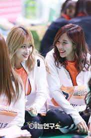Went to the restaurant of seohyun and yonghwas date on wgm her old. Closed On Twitter Pics 061016 Fotos De Mina Momo E Tzuyu No Isac 2016 Postadas No Site Da Mbc