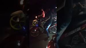 Untuk lebih detail silahkan cermati pembahasan spesifik kami dibawah. Erek Erek Pembalap Motor Erek Erek Pembalap Motor Fey6boep3luzmm Oleh Admin2 Sepeda Motor Adalah Kendaraan Beroda Dua Yang Digerakkan Oleh Sebuah Mesin Pictures Easy