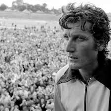 The best of Bob Willis, Manchester derby memories and karting