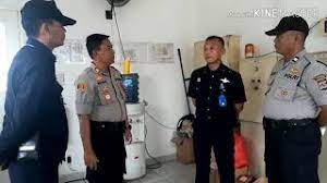 Yayasan penyalur kerja yang tidak kalah bagus adalah yayasan dku (dhasnarindo karya utama) yang terbukti sering menyalurkan tenaga kerja untuk pt indonesia epson industry. Yayasan Penyalur Pt Stanley Majikan Yang Mengambil Dia Cute766