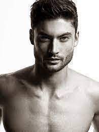 Taylor Wehr's Instagram, Twitter & Facebook