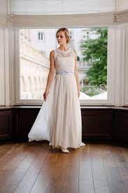 Küssdiebraut brautkleid betty, 2013 #brautkleid #hochzeitskleid. Lindegger Brautmode 2016 Weddix