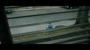 Thomas button è un ricco uomo d'affari e produttore di bottoni. Il Curioso Caso Di Benjamin Button Streaming