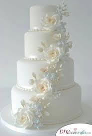 Goat Cheese Cake With Hazelnut Easy And Cheap Clean Eating Snacks Recipe Wedding Cake Decorations Romantic Wedding Cake Chocolate Wedding Cake