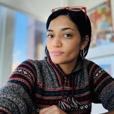 Robin Gulley's Instagram, Twitter & Facebook