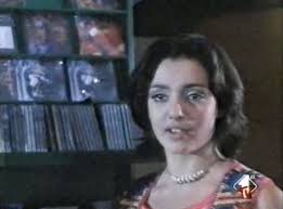 Ambra angiolini nasce a roma il 22 aprile del 1977. Ambra Angiolini I Primi 40 Anni Della Vera Popstar D Italia Tvzap