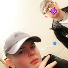 Stream Bradley rennie music