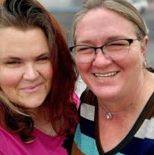 Ever since COVID, I have missed salad bars so much! Anyone know where a  good one is, outside of grocery stores? Thx!