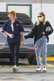 It's also a fashion capital of the world, so it just makes sense that this is the destination married couple justin and hailey bieber chose for their stylish summer getaway. Hailey And Justin Bieber Out In Beverly Hills 02 01 2021 Hawtcelebs