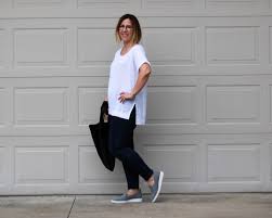 Review Everlane Street Shoe Linen Tee