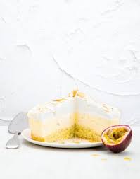 Gateau Nuage Passion Citron Vert Recette Gateau Nuage Gateau Aux Prunes Delicieux Desserts