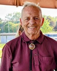 Hank Dubois's Instagram, Twitter & Facebook