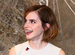 We Need To Talk About Emma Watson S Hair Emma Watson Hair Short Hair Styles Emma Watson Short Hair