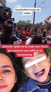 Ella es #dulcealondra♥️ la mujer que murió por tomarse selfi...  #locomotoralaemperatriz