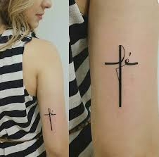 This is primarily because there are so many different style and meanings that anyone can waltz into the tattoo parlour and have one tailored specifically to their taste. 34 Cross Tattoo With Verse On Wrist Laptrinhx News