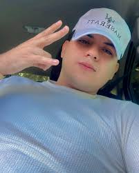 Anthony Estrada 🧿 (@anthonyestradacz) • Instagram photos and videos