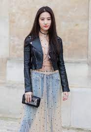 (instagram/liu yifei) nama liu yifei atau crystal liu kini banyak dikenal sejak ia menjadi bintang utama di film disney, mulan versi live action. Disney Resmi Umumkan Pemeran Film Mulan