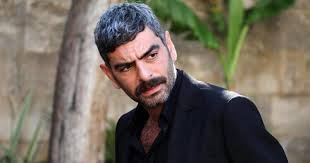 مشاهدة الحلقة 17 السابعة عشر من مسلسل الدراما المغربي ولاد العم كامل نسخة اصلية hd ,شاهد نت بدون تحميل مسلسل ولاد العم الحلقة 17 كاملة بطولة عزيز دادا. Ù…Ø­Ù…Ø¯ Ø¹Ù„ÙŠ Ù…Ù…Ø«Ù„ ØªØ±ÙƒÙŠ