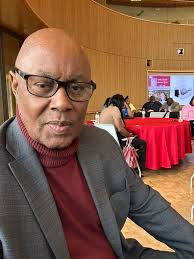 I'm moderating a panel at The Brown School of Social Work of Washington  University this morning. It's about the challenges of helping former prison  inmates transition back to life and work on